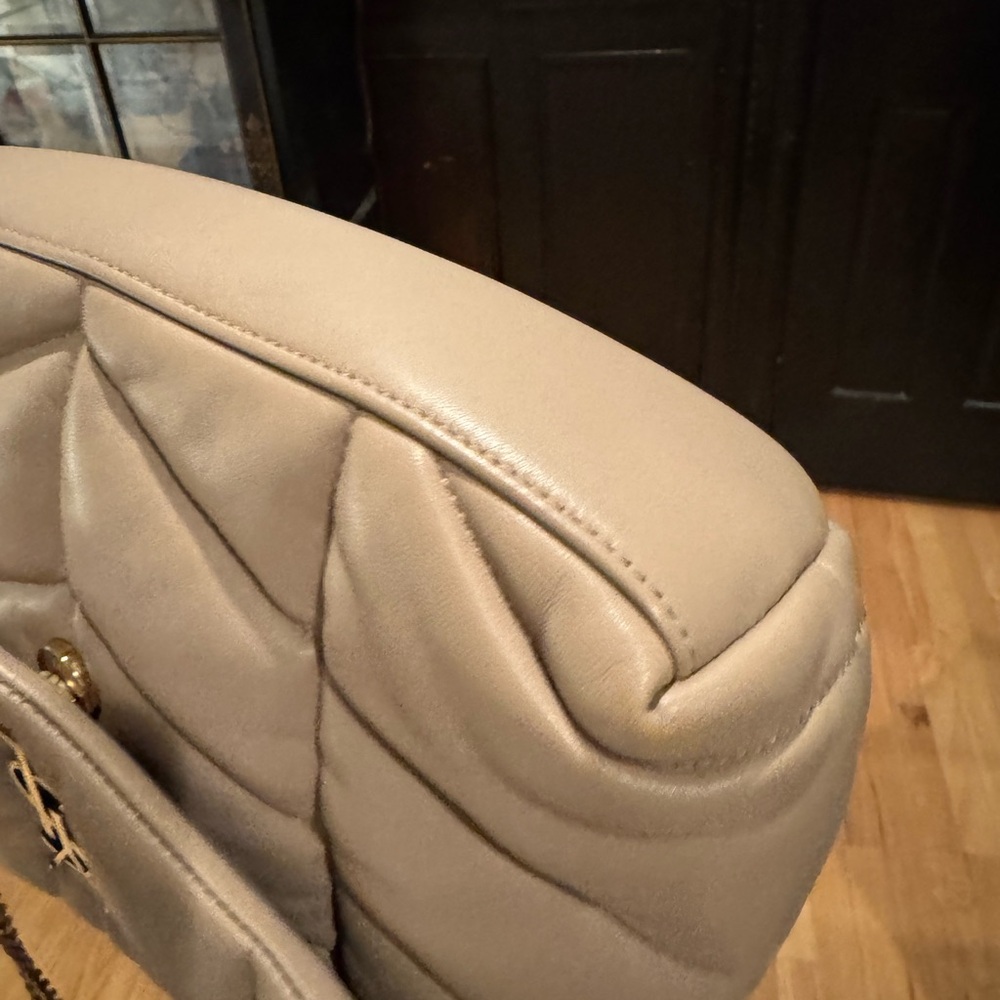 SALE!Authentic Yves Saint Laurent Quilted Shoulder Bag Gold LouLou puffer medium - Picture 10 of 12